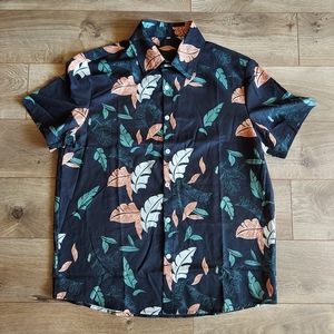 Leafy button up